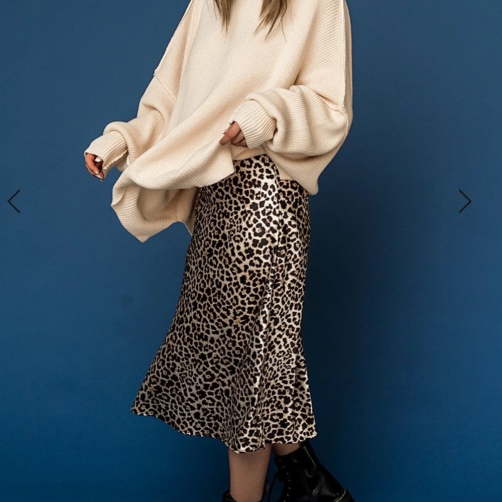 DRESSED IN LALA Leopard Satin Skirt NWT